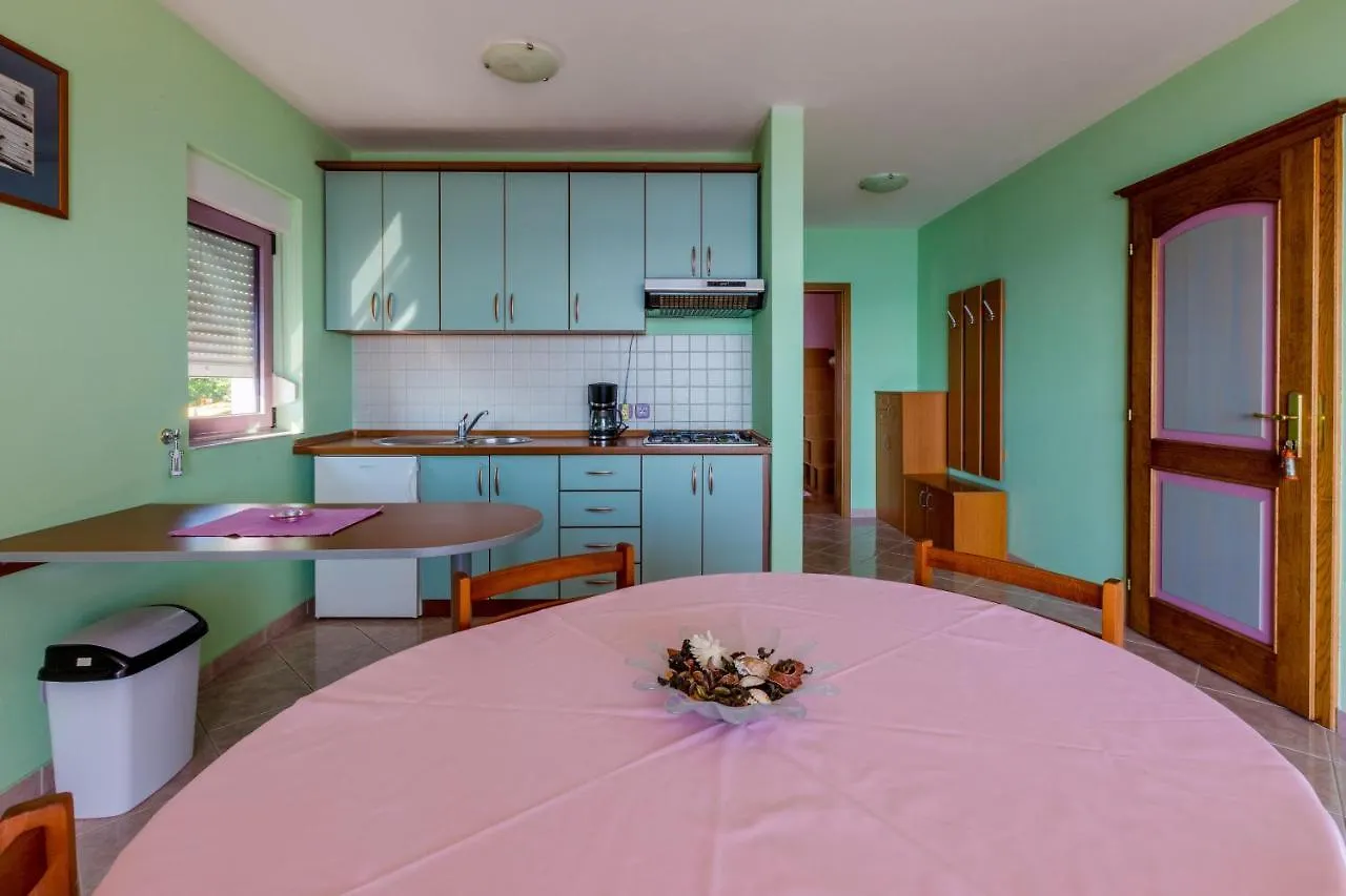 Apartment Apartmani Rino Dramalj