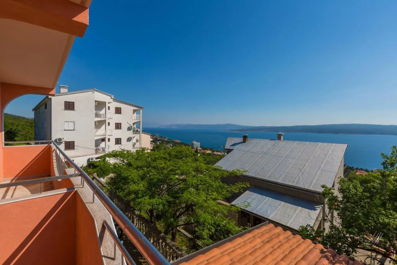 Apartment Apartmani Rino Dramalj